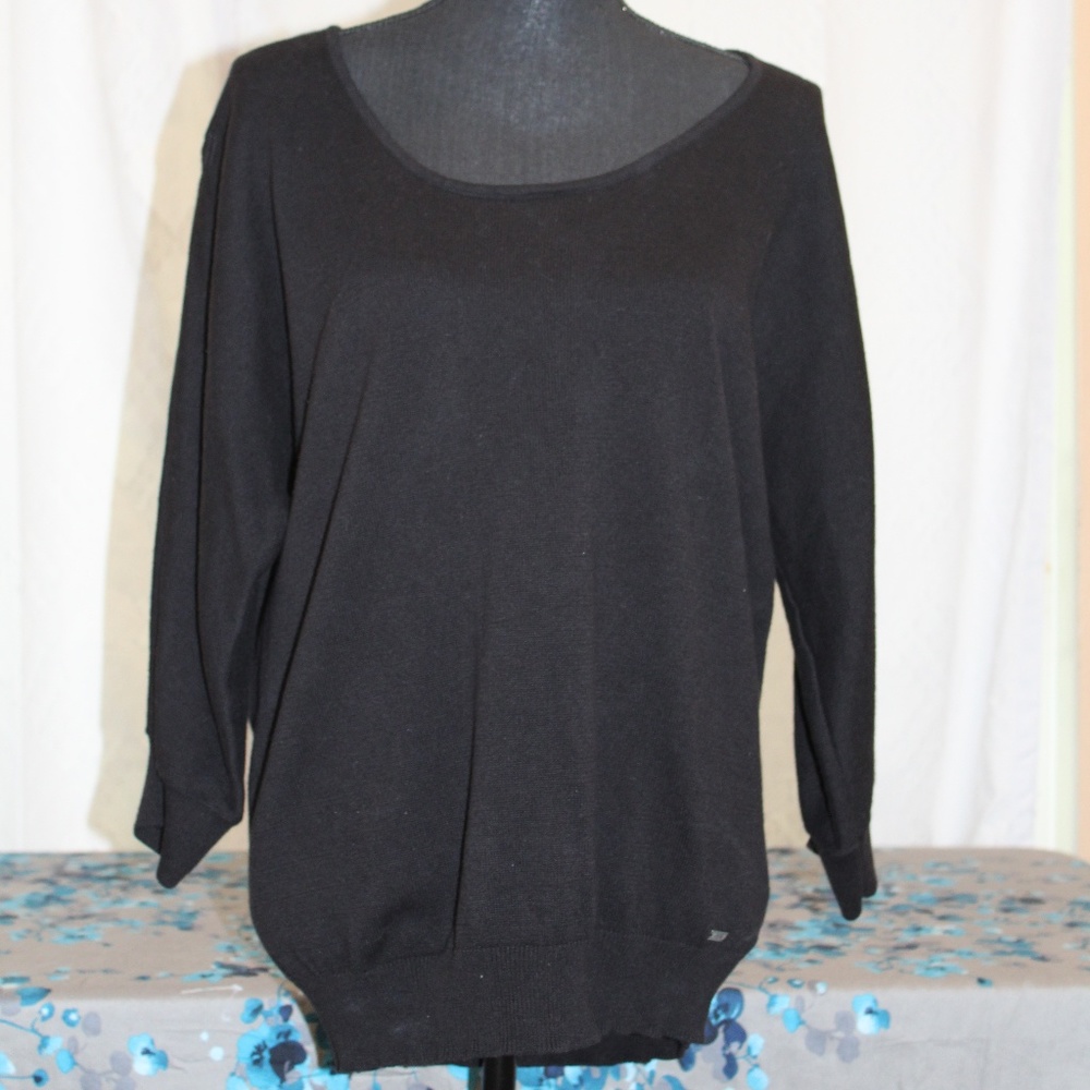 Guess Sweater Black w/ Low Cut Lace Back.